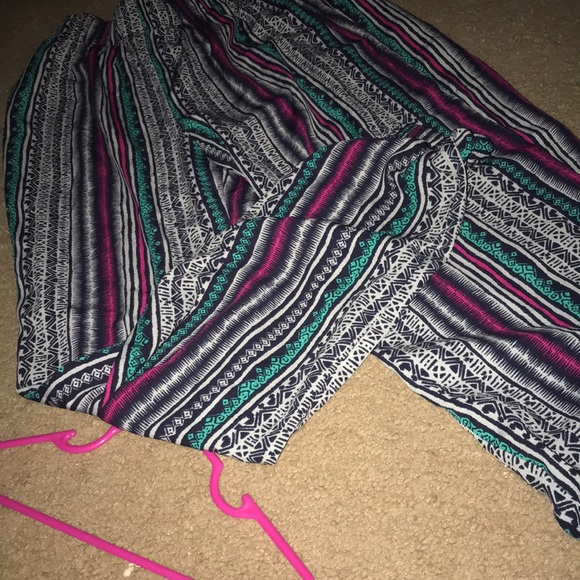 Colorful joggers - Picture 3 of 3